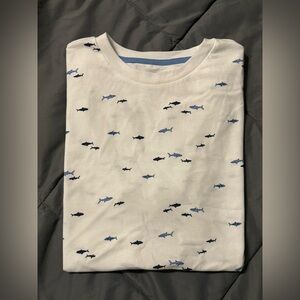 Old Navy Sharks T-shirt boys XL 14–16 Beach Soft White Blue SS Tee Casual Crew